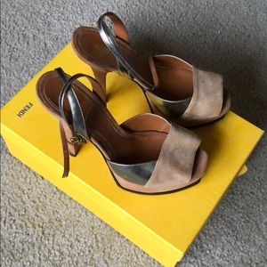 FLASH SALE DROPP⬇️ FENDI interlocking FF heels